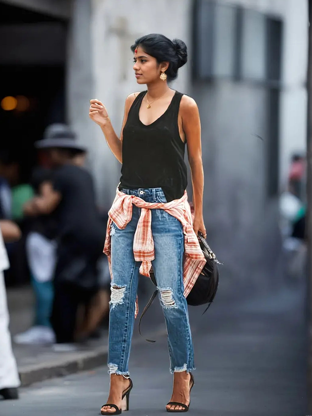 Stretchy Boyfriend Jeans For Women - Ripped