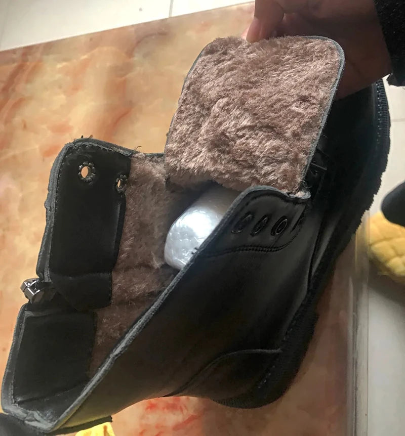 Waterproof Winter Snow Boots Women 2025 Plus Velvet Thick Cotton Women Shoes Black Leather Warm Platform Women's Ankle Boots