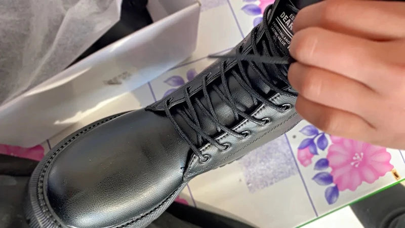 Waterproof Winter Snow Boots Women 2025 Plus Velvet Thick Cotton Women Shoes Black Leather Warm Platform Women's Ankle Boots