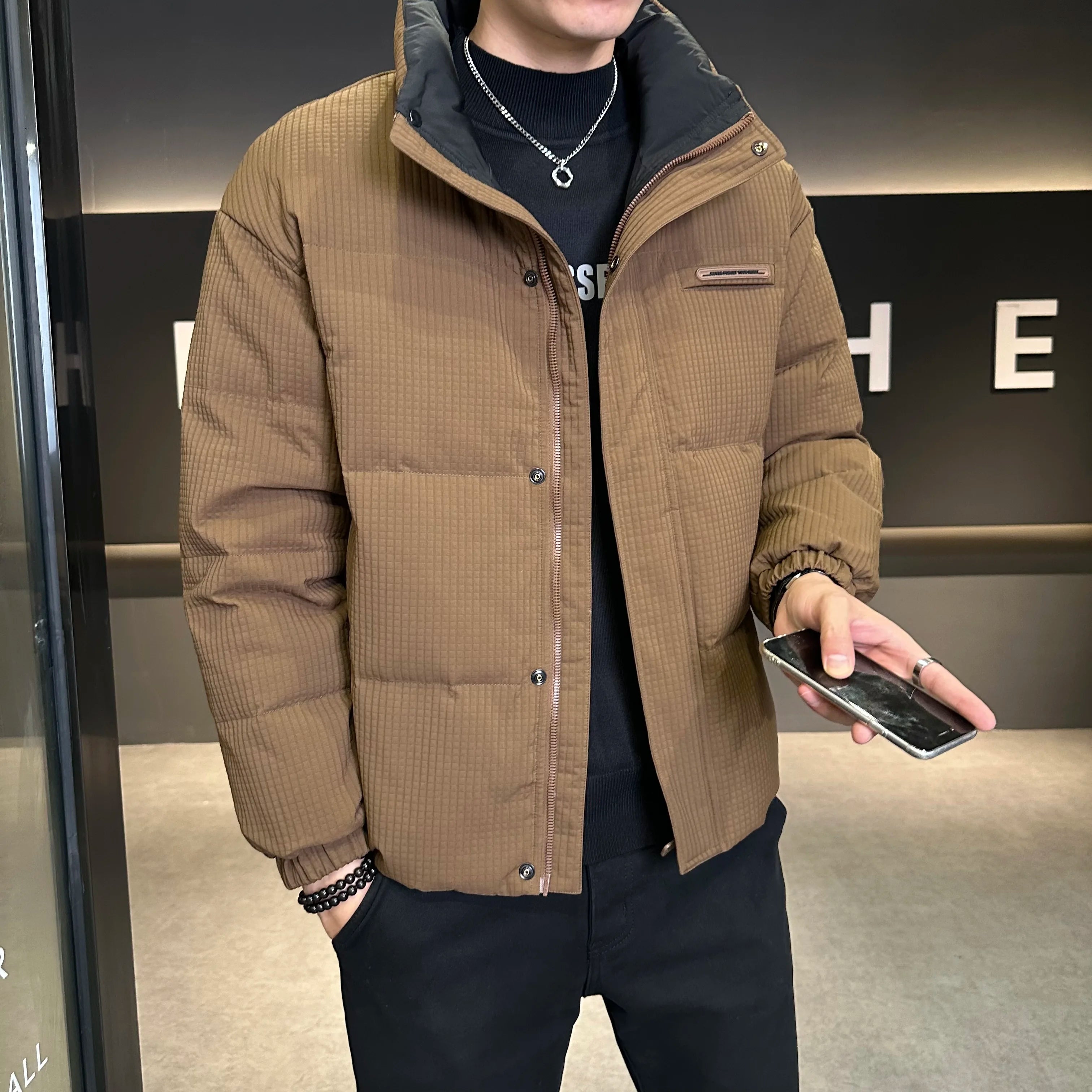 Winter New Shorts high-end White Duck Down Jacket Men Waterproof Casual Outdoor Portable Lightweight Plaid Male Padded Coats