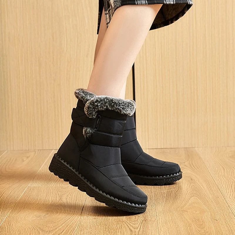Winter Shoes Women Keep Warm Snow Boots 2025 Waterproof Non-Slip Cotton Padded Shoes Woman Platform Thicken Plush Ankle Boots