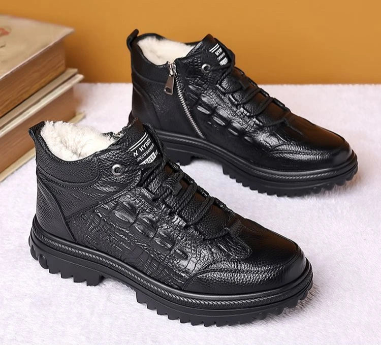 Snow Boots for Men Black High Top Lace Up Leather Winter Shoes Man Waterproof Casual Fashion Footwear Quality Fleece New in Fur