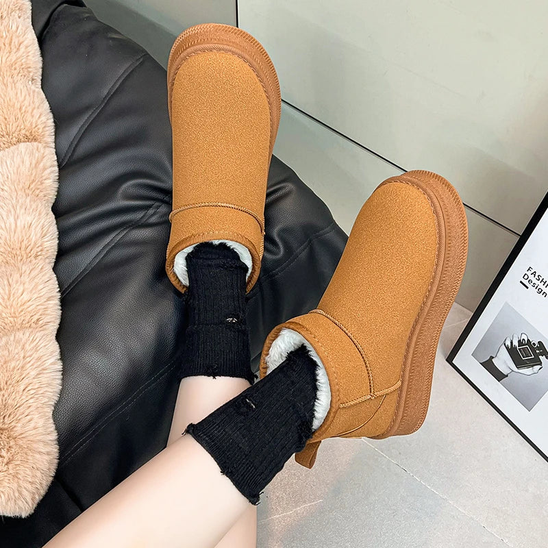 Winter warm cotton shoes for new style, thickened outer wear, slip-on short boots, anti-slip snow ground casual shoes, versatile