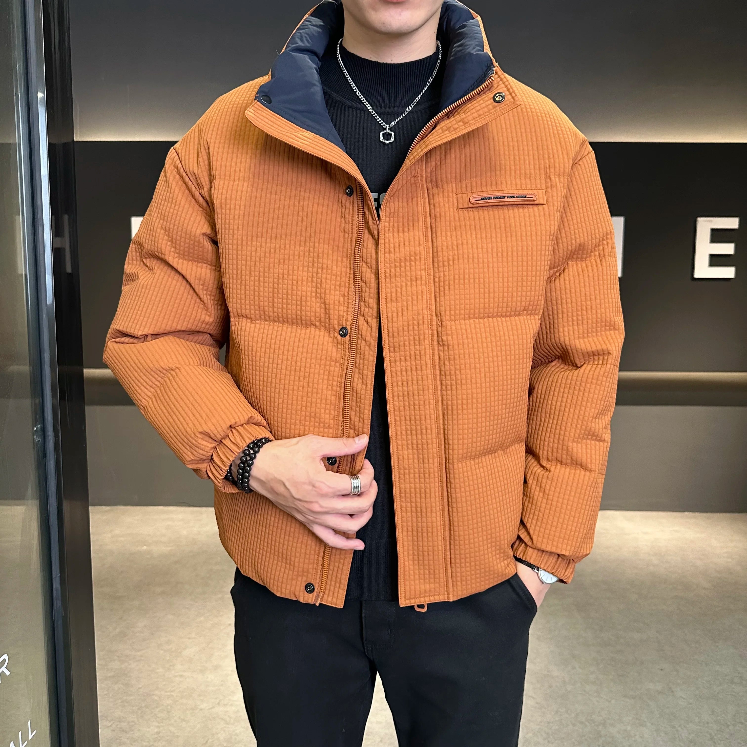 Winter New Shorts high-end White Duck Down Jacket Men Waterproof Casual Outdoor Portable Lightweight Plaid Male Padded Coats