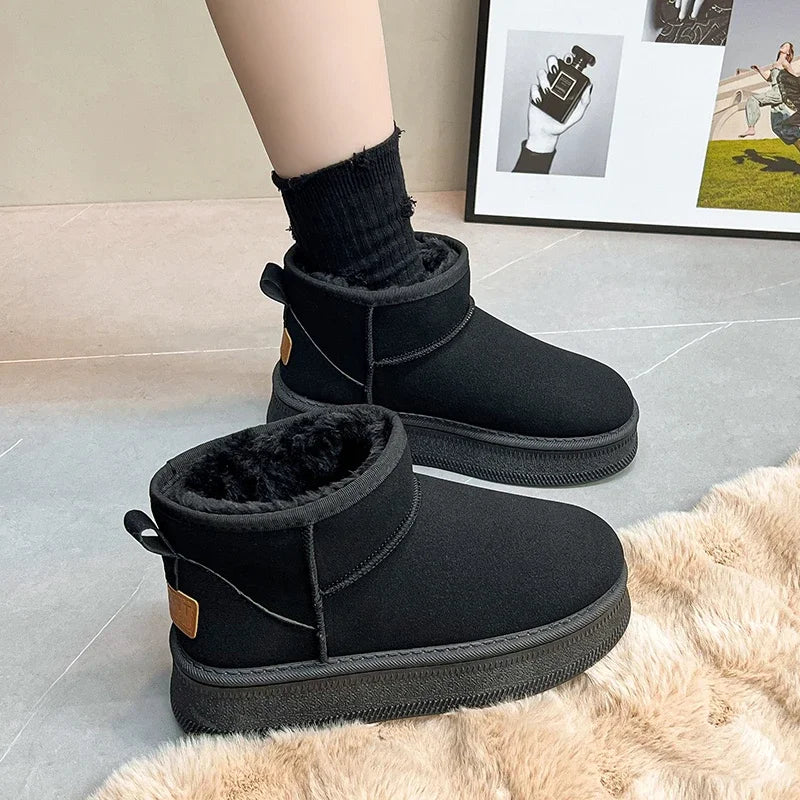 Winter warm cotton shoes for new style, thickened outer wear, slip-on short boots, anti-slip snow ground casual shoes, versatile