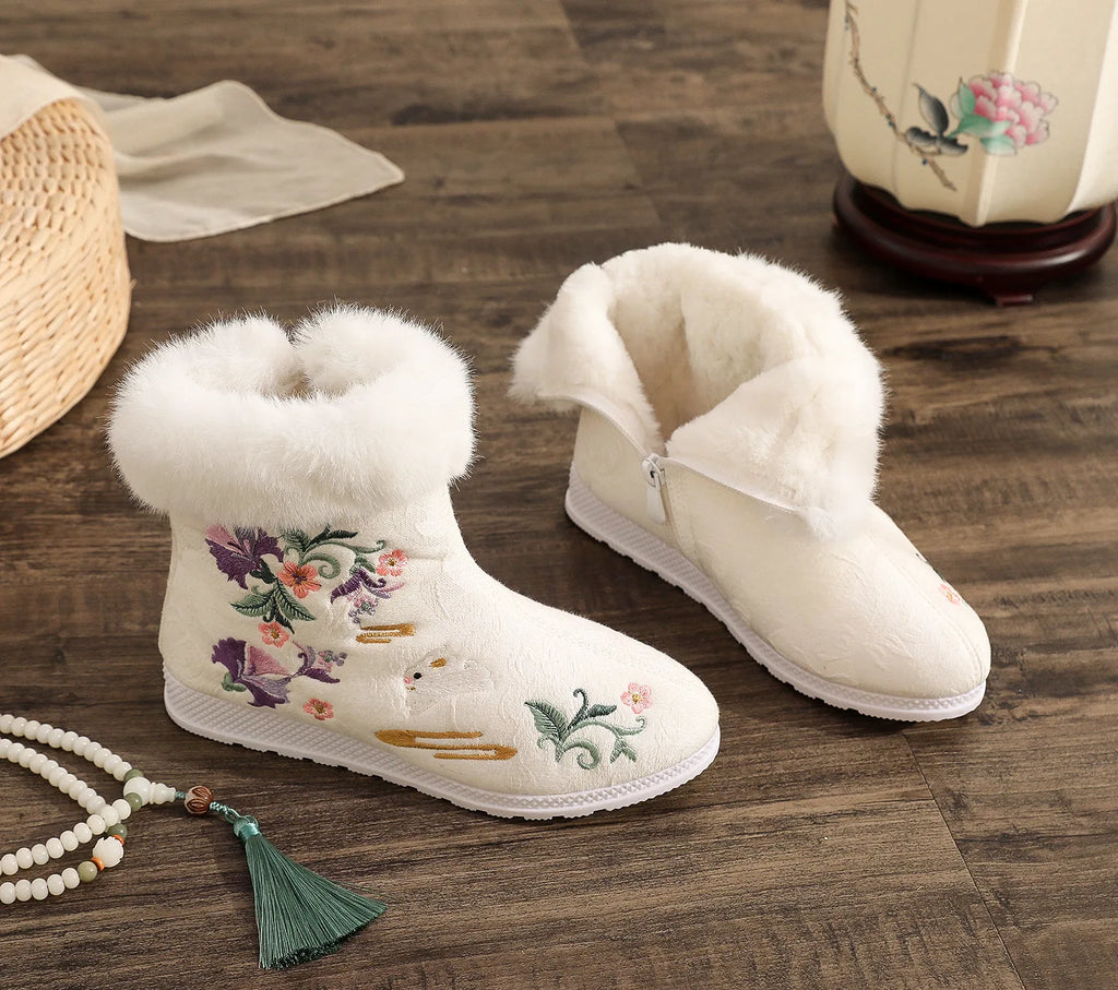 Fashion Winter Boots Women's Shoes Ethnic Style Embroidered Short Boots Women Warm Snow Shoes Female Antiquity Dance Flat Boot