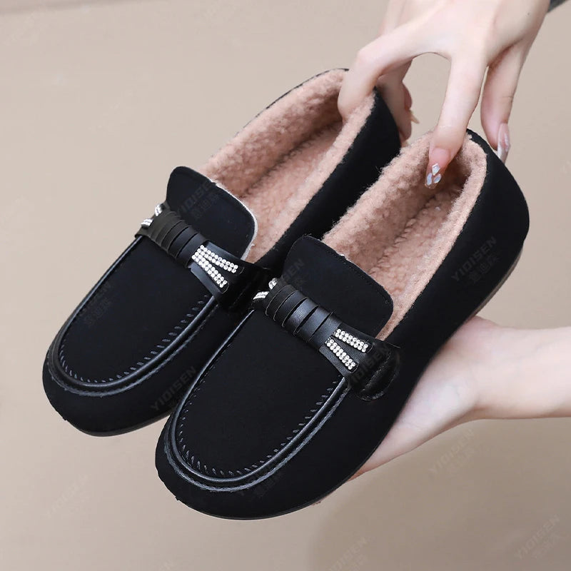 Women Winter Casual Shoes New Soft Flat Non-slip Loafers Fashion Comfort Warm Plush Slip on Female Cotton Shoes