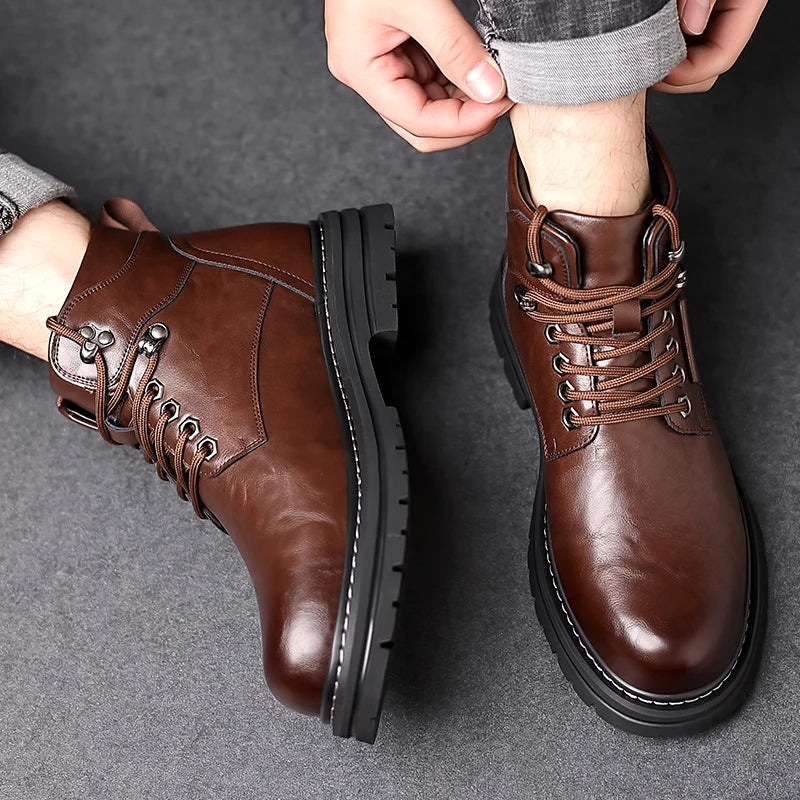 Winter Hot Selling Men's High Top Shoes Thick Soled Wear-resistant Workwear Shoes Trendy Outdoor Men's Motorcycle Boots Handsome
