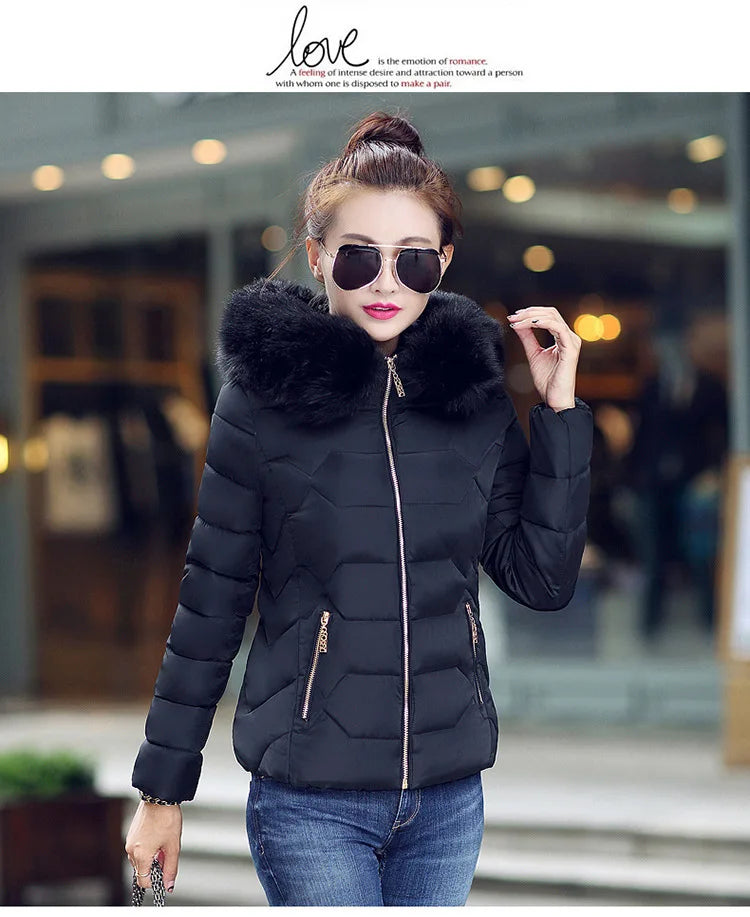 Autumn Winter Women Short Cotton Coat 2025 New Women Cotton Coat Large Fur Collar Parkas Large Size Women'S Cotton Padded Jacket