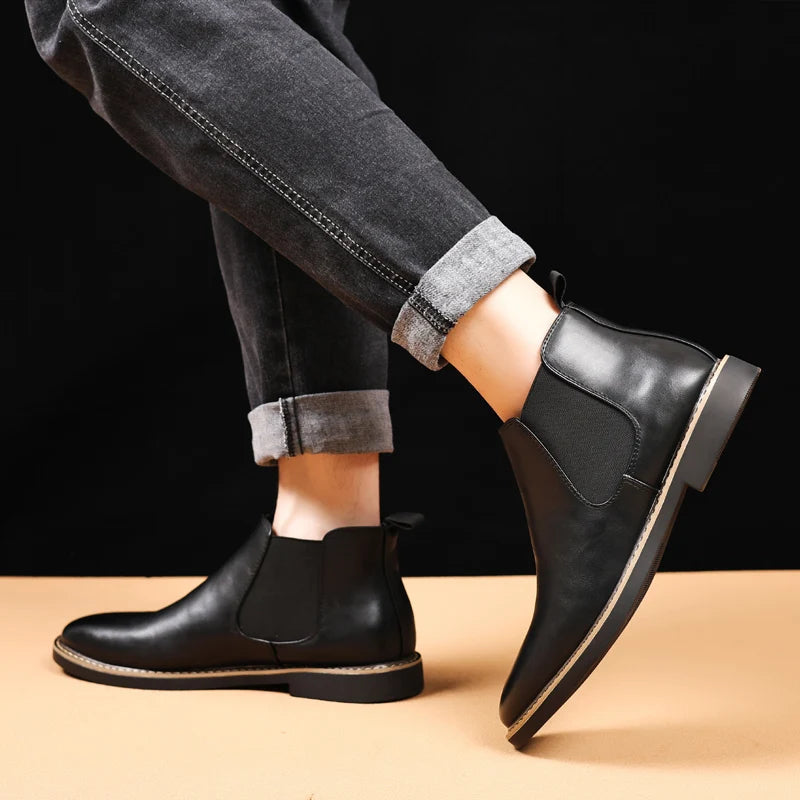 YRZL 39~47 Men Chelsea Boots Brand Retro Comfortable PU Leather Ankle Boots Men 2025 Fashion Black Brown Mens Boots