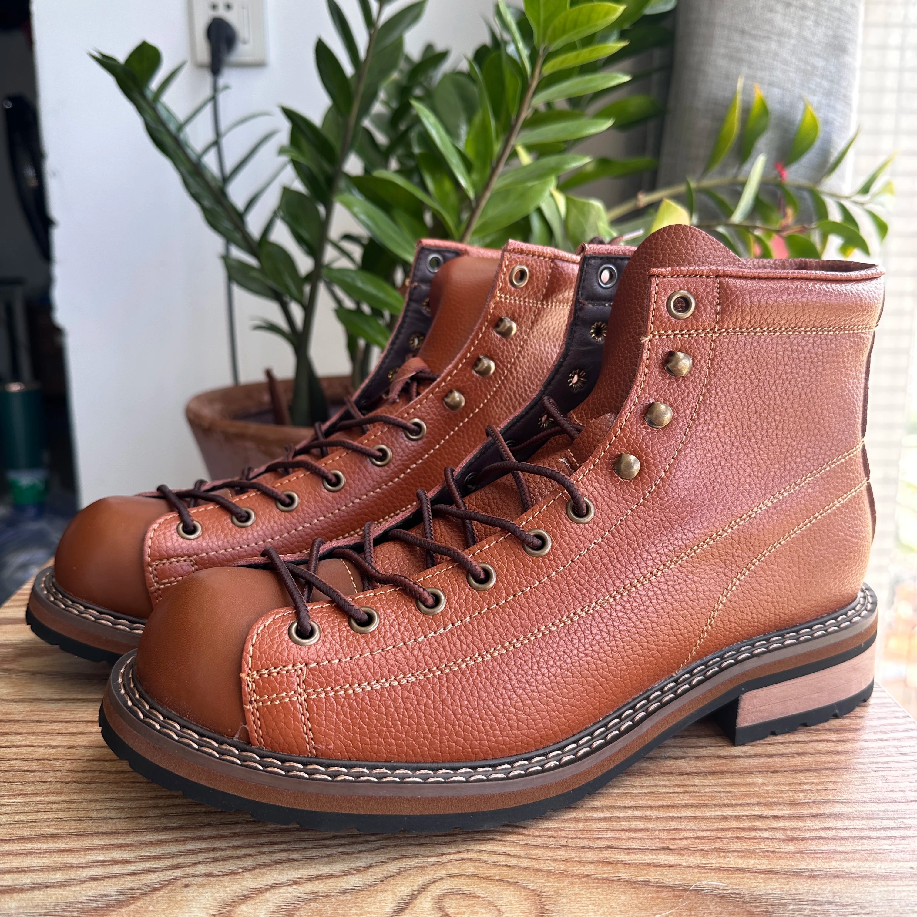 Men Leather Boots Vintage Work High Top Men's Shoes British Style Men's Leather Boots Spring Non Slip Lace Up Platform Shoes Man