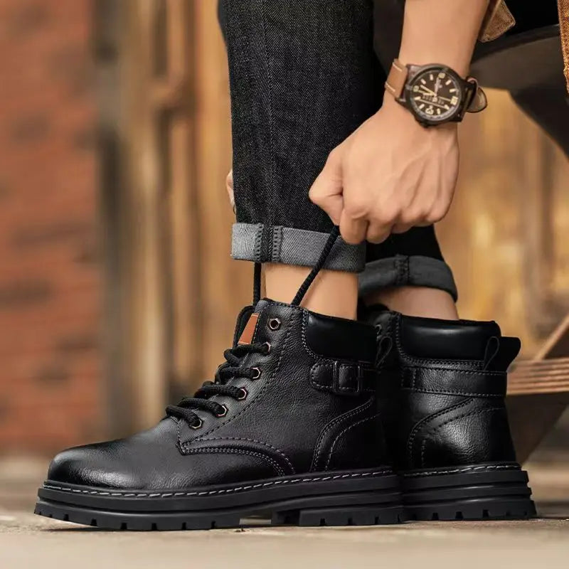 Men's Work Boots Autumn Winter New Leather High Top Thick Sole Non Slip Waterproof Lace Up Plush Warm Cotton Boots Snow Boots