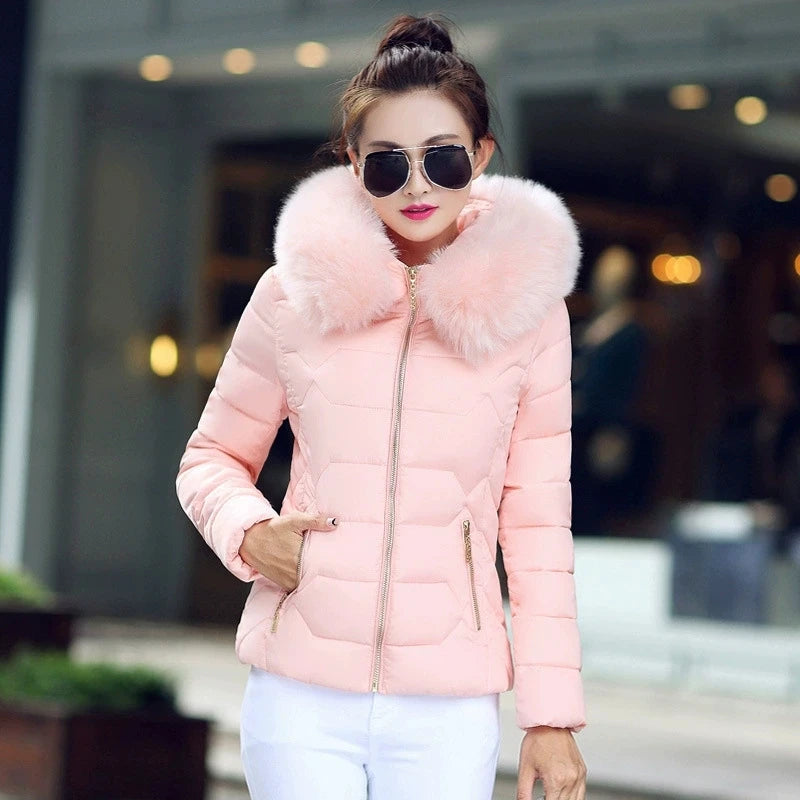 Autumn Winter Women Short Cotton Coat 2025 New Women Cotton Coat Large Fur Collar Parkas Large Size Women'S Cotton Padded Jacket