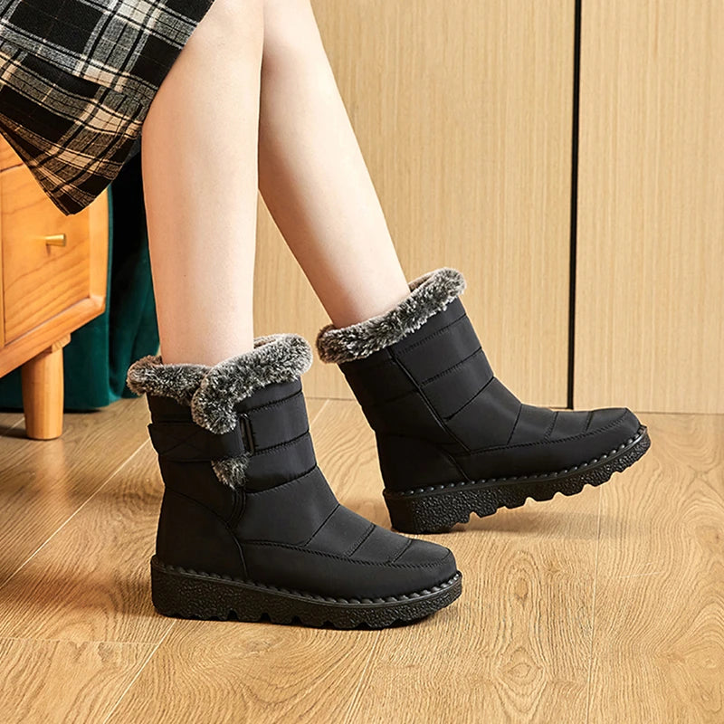 Winter Shoes Women Keep Warm Snow Boots 2025 Waterproof Non-Slip Cotton Padded Shoes Woman Platform Thicken Plush Ankle Boots