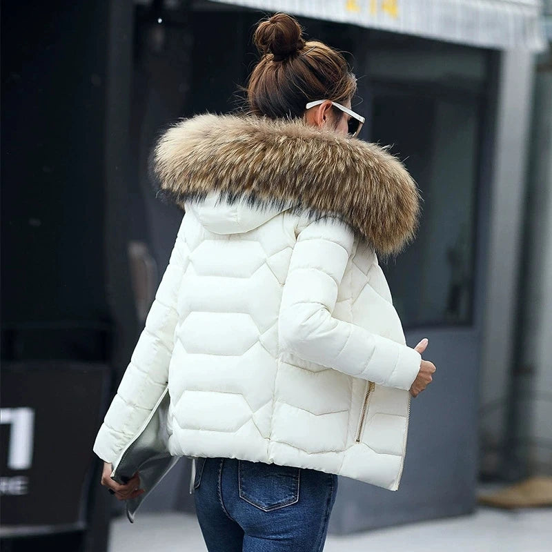 Autumn Winter Women Short Cotton Coat 2025 New Women Cotton Coat Large Fur Collar Parkas Large Size Women'S Cotton Padded Jacket