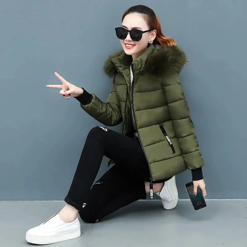 Women's Winter Parka Coat 2025 Korean Version Loose Lady Cotton Padded Outerwear Temperament Casual Ladies Down Cotton Jacket