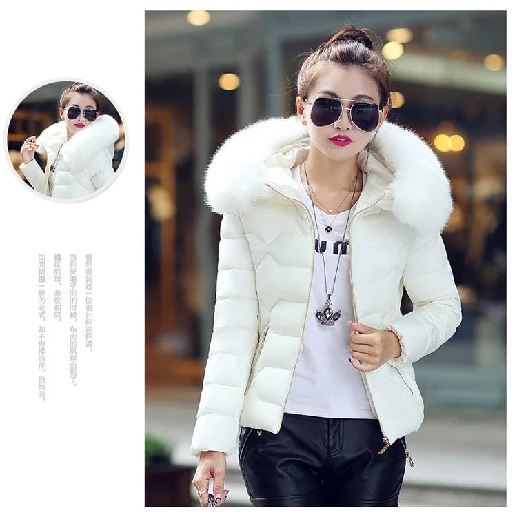 Autumn Winter Women Short Cotton Coat 2025 New Women Cotton Coat Large Fur Collar Parkas Large Size Women'S Cotton Padded Jacket