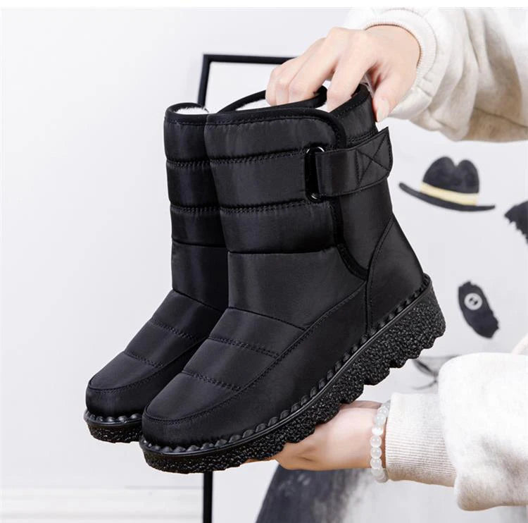 Snow Boots Woman 2025 Trend Ladies Shoes Waterproof Woman Shoes Lightweight Ankle Boots New Winter Girls Boots Botas Mujer
