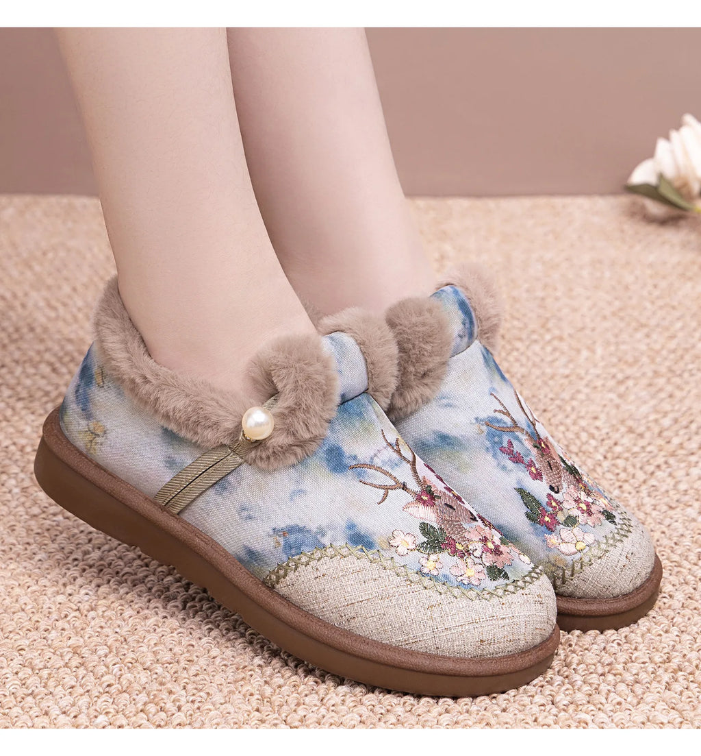 Winter Snow Boots For Women Brand Plus Thick Fur Cotton Shoes Outdoor Warm Footwear Embroidery ladies Ankle Boot Lazy Shoes