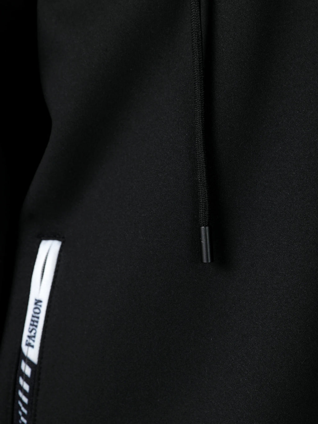 A Winter Women's Jacket, Fleece-Lined and Thickened for Warmth, Loose Casual Women's Outerwear, Polyester Fabric, Zip-Up Front, Side Zipper Pockets, Solid Color Hooded Jacket, Hidden Large Pockets Inside