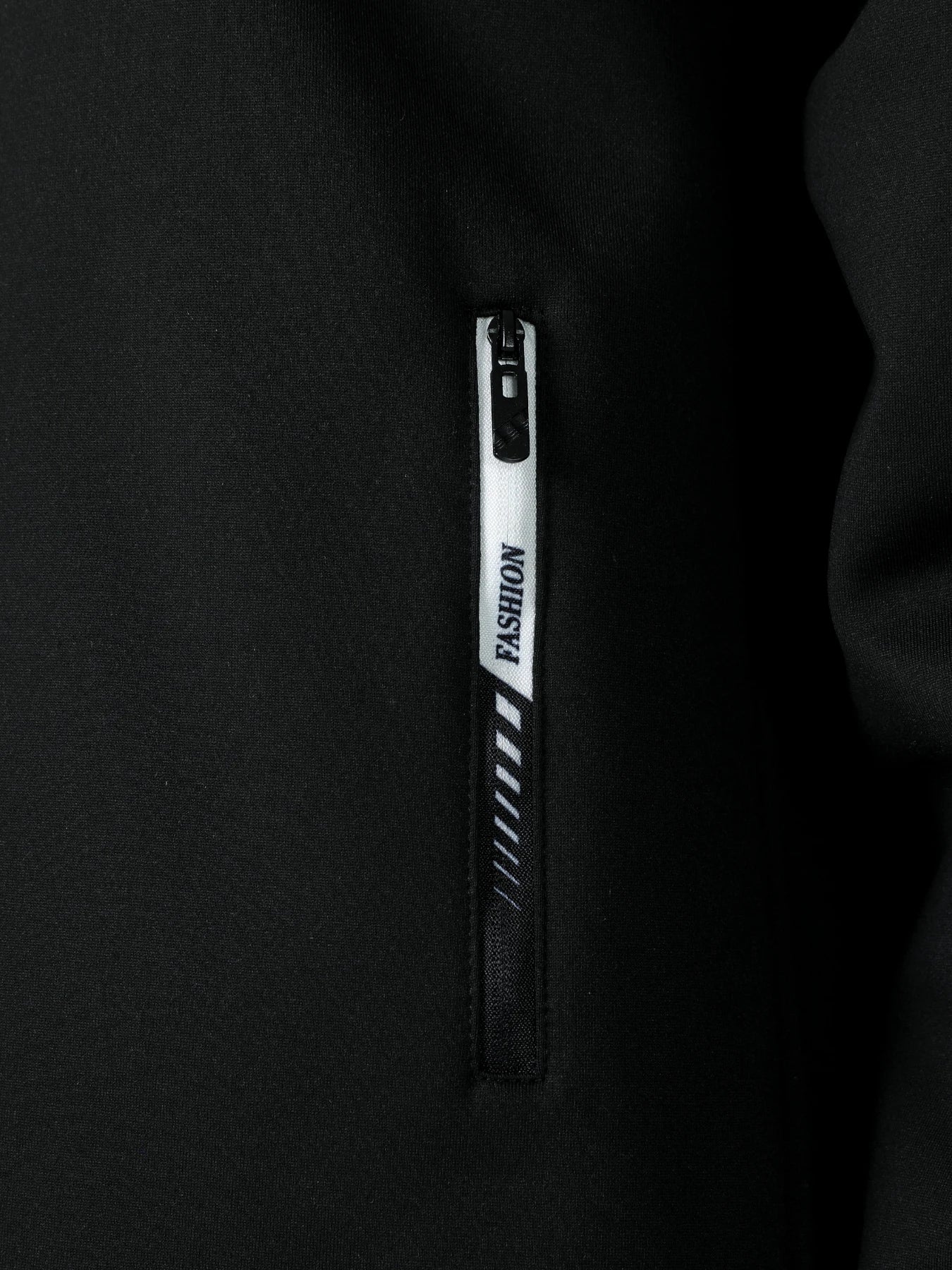 A Winter Women's Jacket, Fleece-Lined and Thickened for Warmth, Loose Casual Women's Outerwear, Polyester Fabric, Zip-Up Front, Side Zipper Pockets, Solid Color Hooded Jacket, Hidden Large Pockets Inside