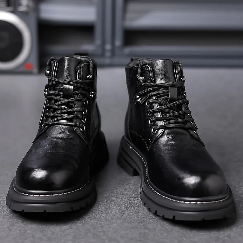 Winter Hot Selling Men's High Top Shoes Thick Soled Wear-resistant Workwear Shoes Trendy Outdoor Men's Motorcycle Boots Handsome