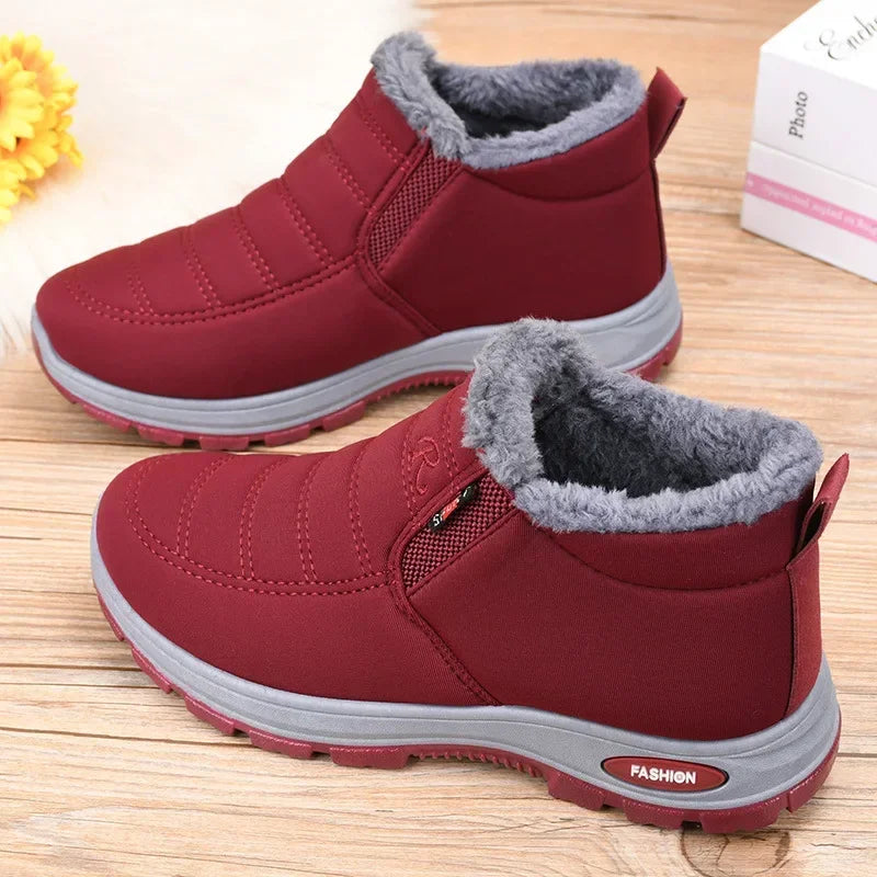Winter 2025 new men's and women's cotton shoes with thick velvet and warm snow boots windproof couple's short boots anti slip