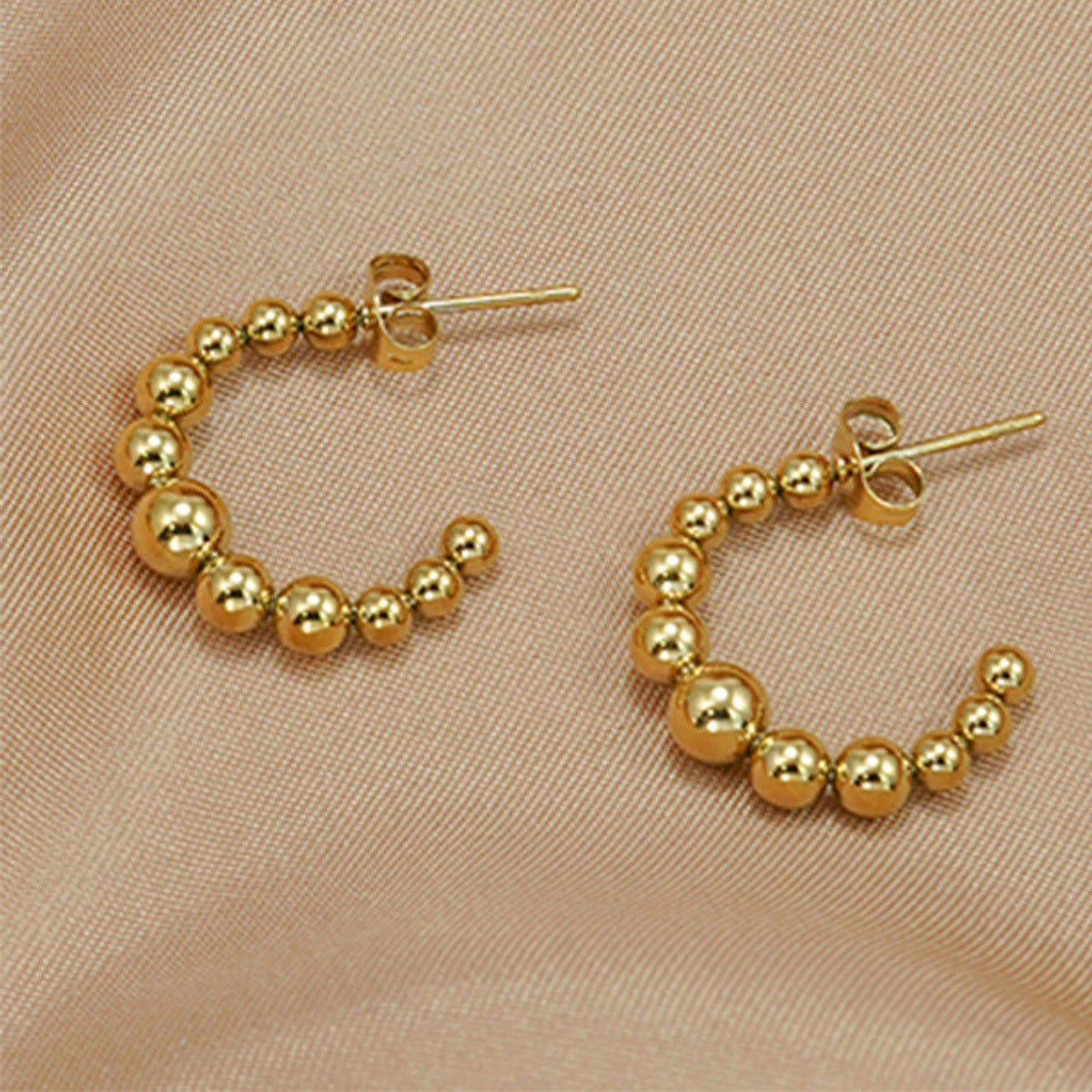 Lxalry Golden Jewelry Set - Crescent Pendant Necklace & Earrings