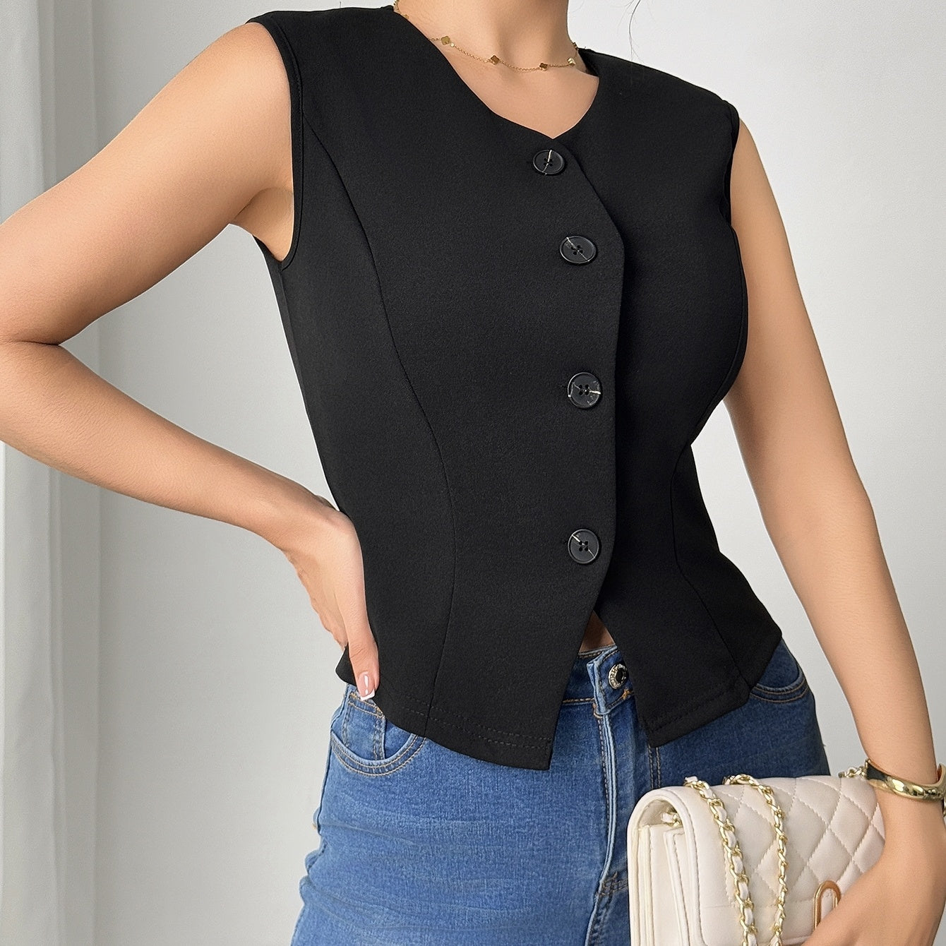 Ladies' Fashionable Temperament Sleeveless Front Button Simple